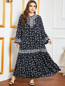 2021 Spring Long Sleeve Dress Women V Neck Flare Sleeve Embroidery Retro Vintage Dress Loose Oversized Plus Size Women Clothing